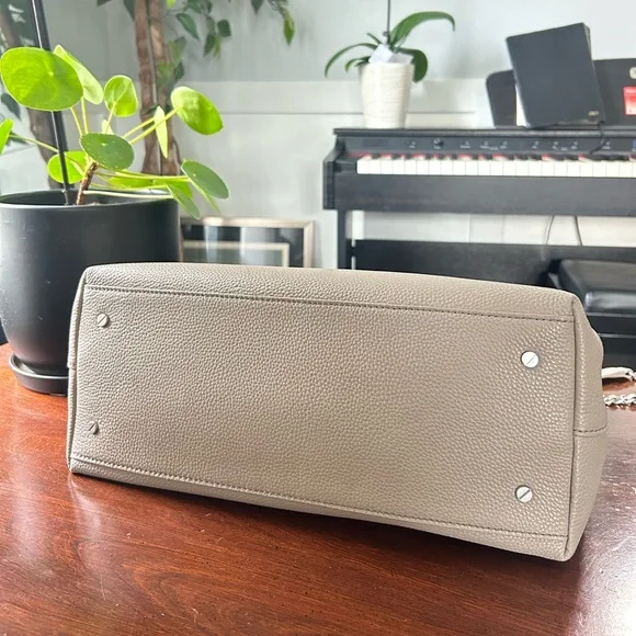 Tory Burch bag - Picture 7 of 11